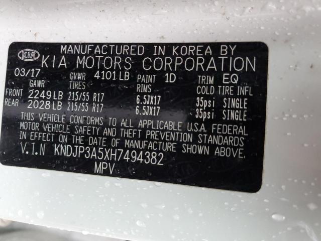 2017 KIA SOUL + - KNDJP3A5XH7494382