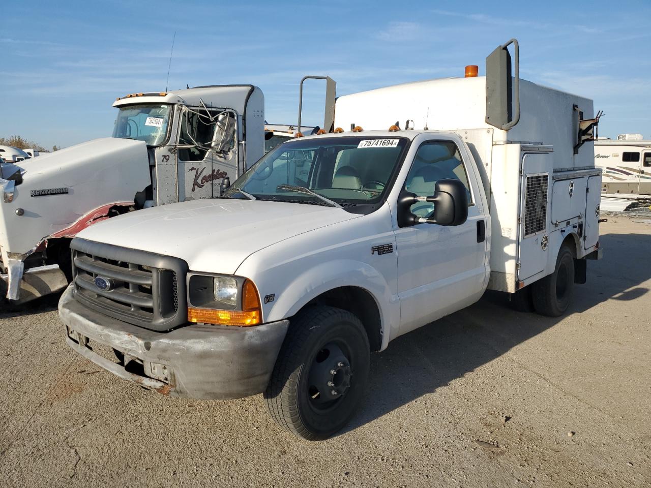 Lot #2976734757 1999 FORD F350 SUPER