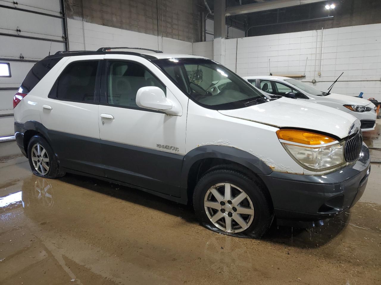 Lot #3040731757 2002 BUICK RENDEZVOUS