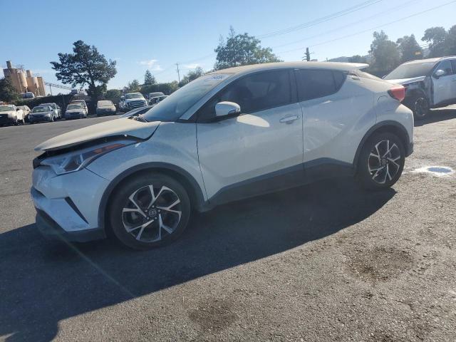 VIN NMTKHMBX6JR036775 2018 Toyota C-HR, Xle no.1