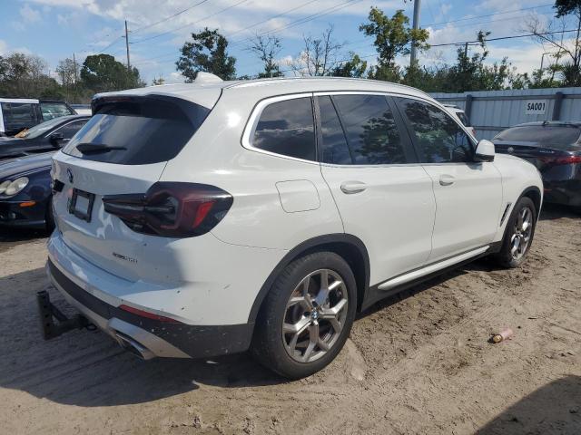 VIN 5UX53DP04N9K87726 2022 BMW X3, Xdrive30I no.3