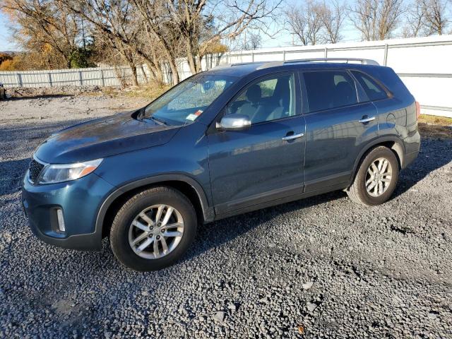 VIN 5XYKT3A64FG577170 2015 KIA Sorento, LX no.1