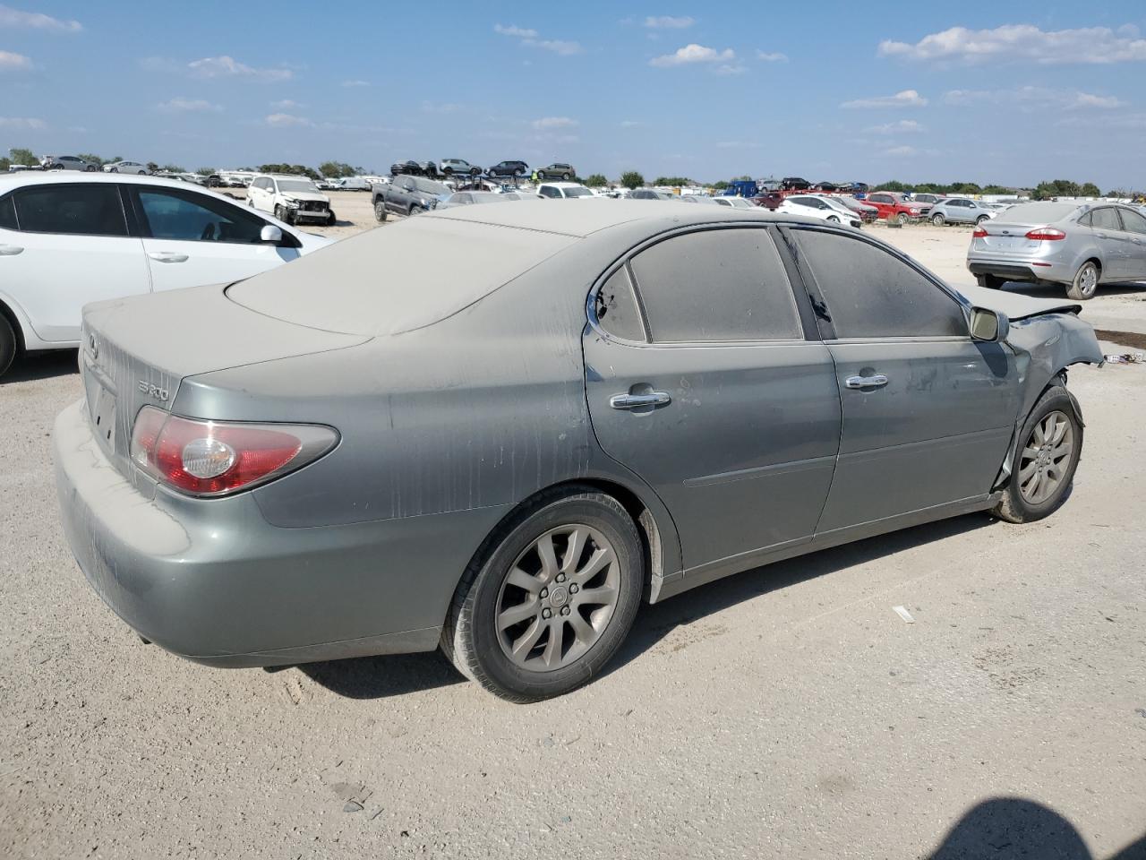 Lot #2979376715 2002 LEXUS ES 300