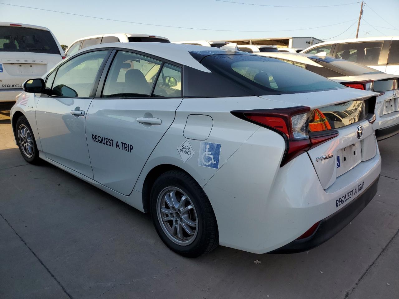 Lot #2924041089 2019 TOYOTA PRIUS