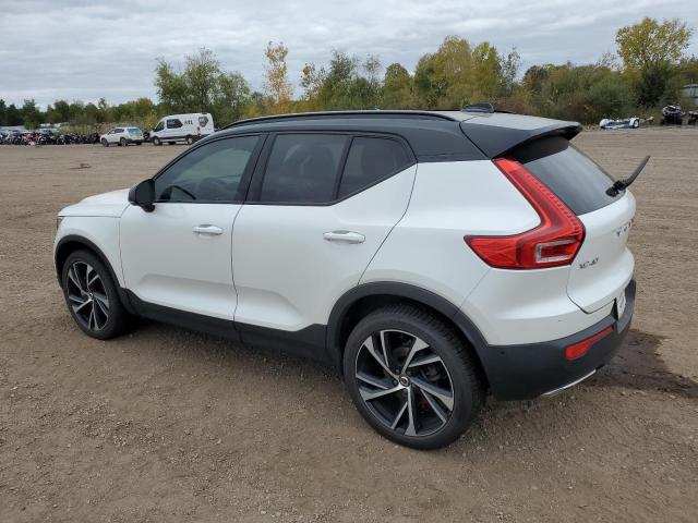 VIN YV4162UM2K2057168 2019 Volvo XC40, T5 R-Design no.2