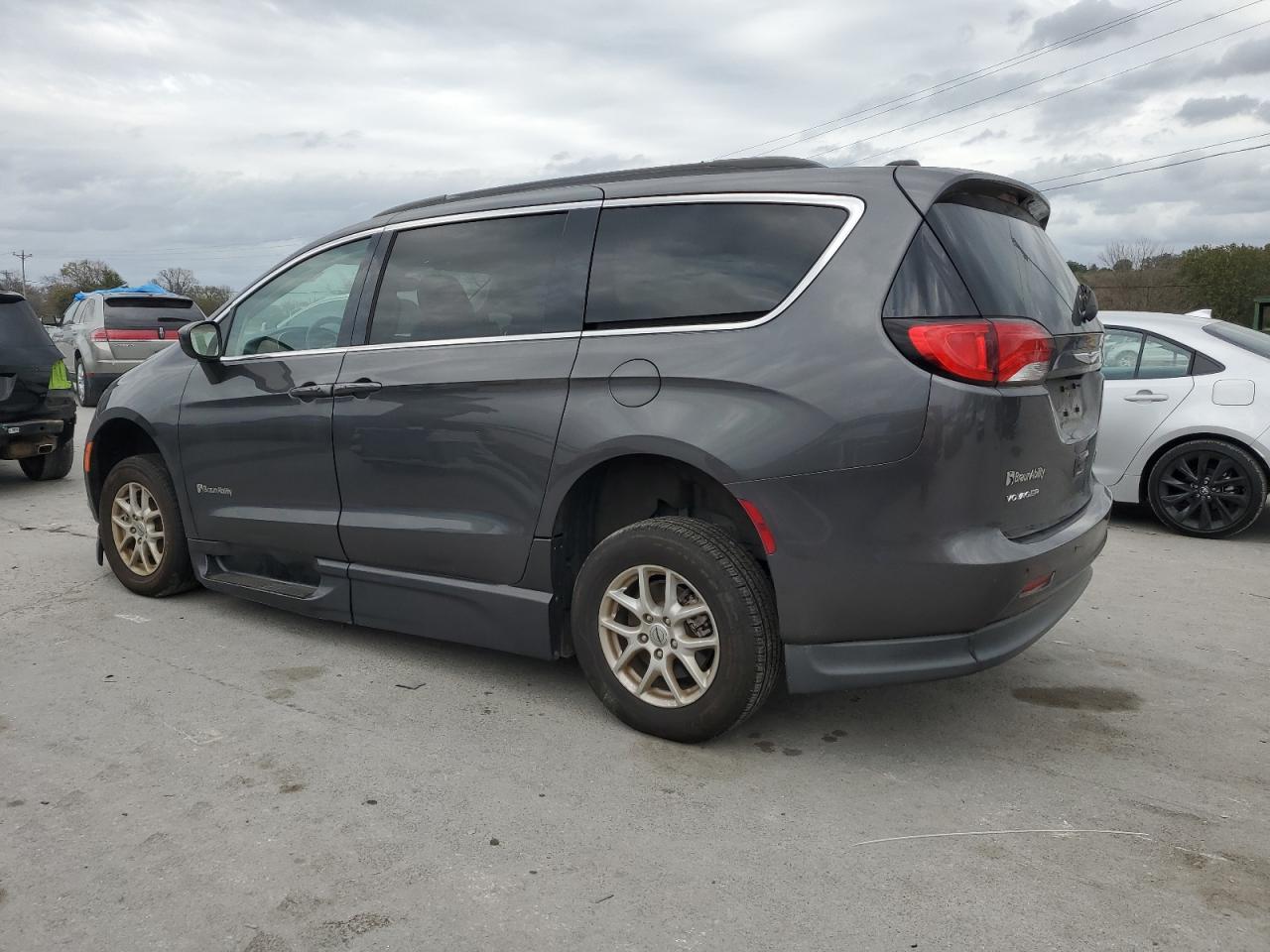 Lot #2974751161 2021 CHRYSLER VOYAGER LX