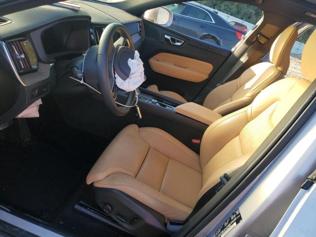2022 VOLVO XC60 B5 IN - YV4L12DL8N1924999