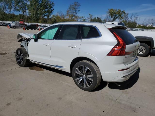 VOLVO XC60 PLUS 2023 white  gas YV4L12RN2P1321513 photo #3