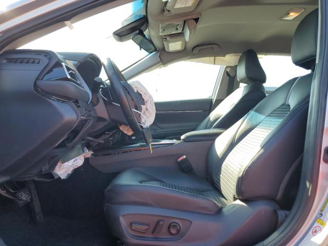 2018 TOYOTA CAMRY L - 4T1B11HK6JU556336