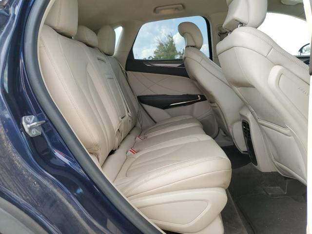 2017 LINCOLN MKC PREMIE - 5LMCJ1C90HUL46024