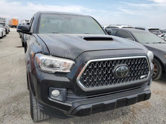 VIN 5TFAZ5CN2JX056335 2018 Toyota Tacoma, Double Cab no.5