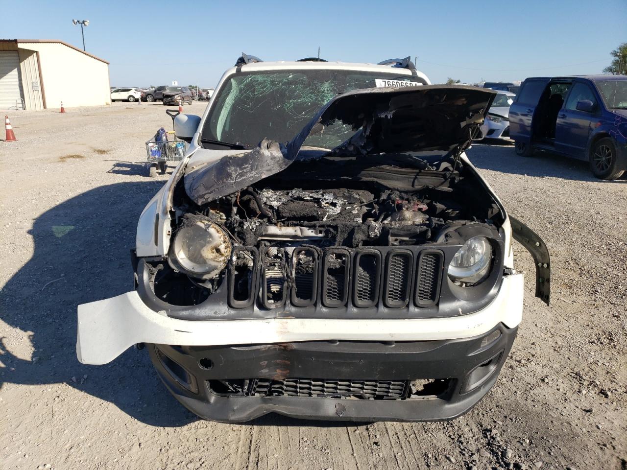 Lot #3024711648 2018 JEEP RENEGADE