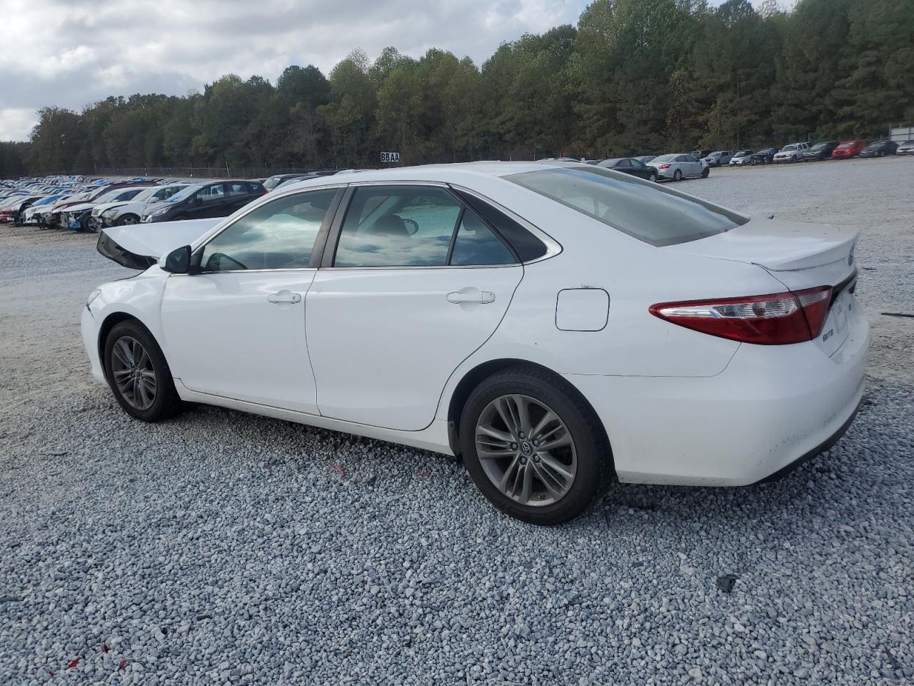 Lot #3024701578 2017 TOYOTA CAMRY LE