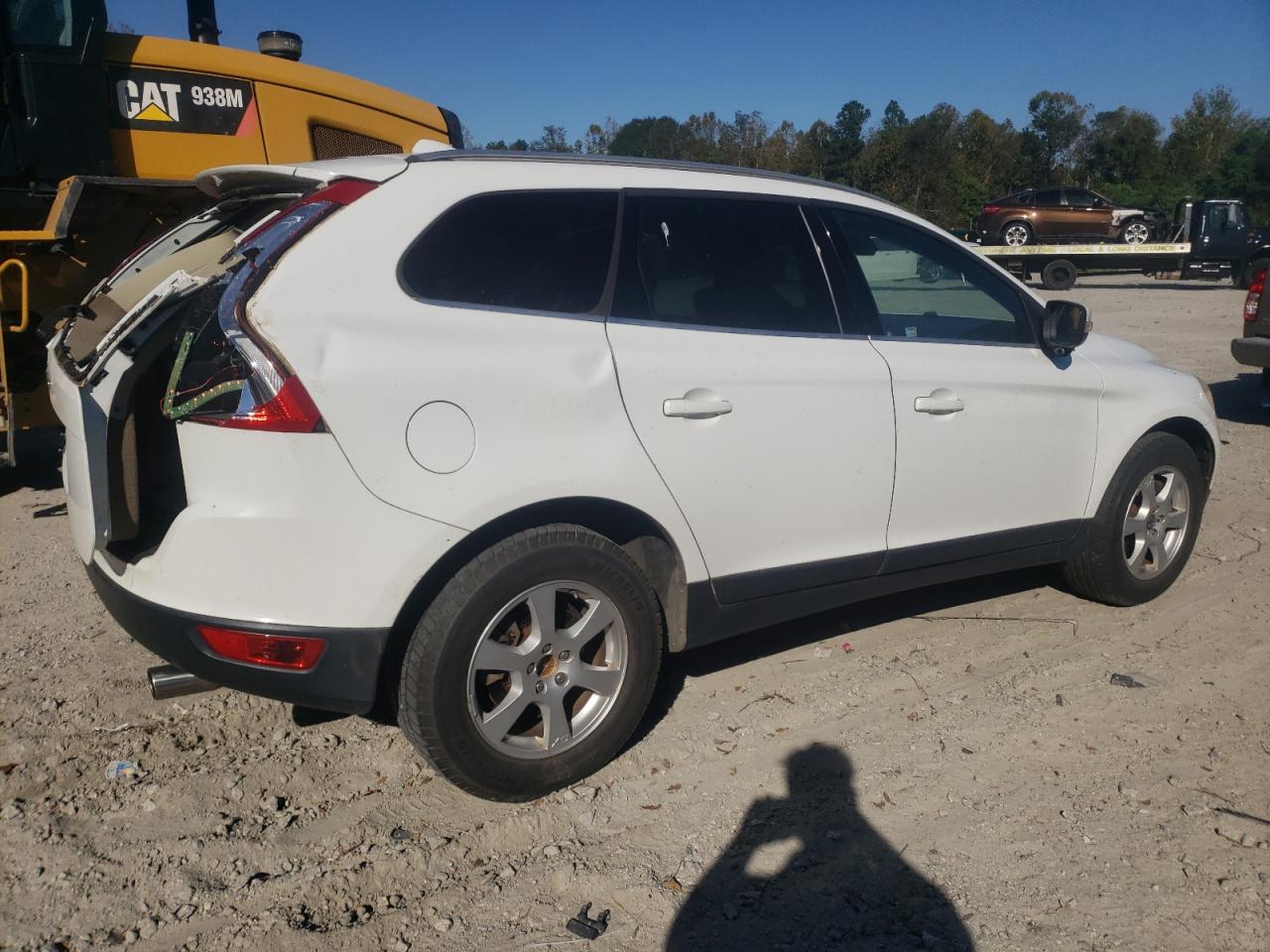 Lot #2936029515 2012 VOLVO XC60 3.2