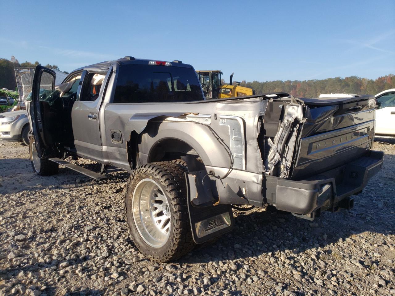 Lot #2955341612 2022 FORD F450 SUPER