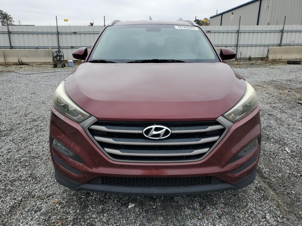 Lot #2974223346 2016 HYUNDAI TUCSON LIM