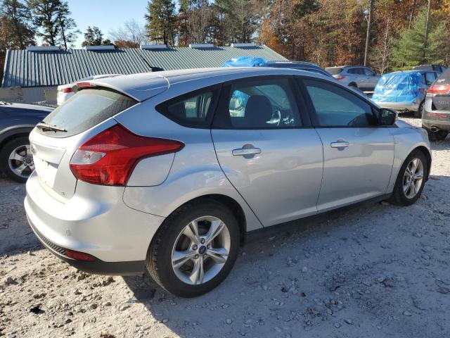 VIN 1FADP3K24EL319801 2014 Ford Focus, SE no.3