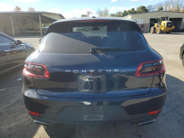 VIN WP1AA2A5XJLB21222 2018 Porsche Macan no.6