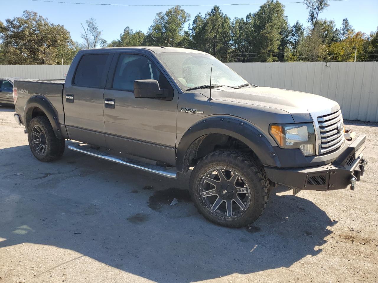 Lot #2986727295 2010 FORD F150 SUPER