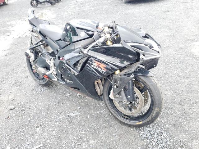 2011 SUZUKI GSX750 - JS1GR7MA9B2101183