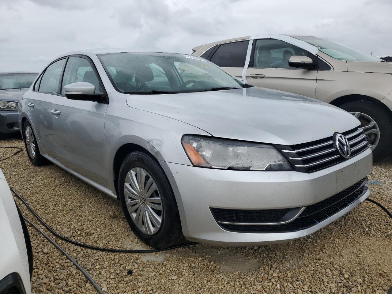 Lot #2904178965 2014 VOLKSWAGEN PASSAT S