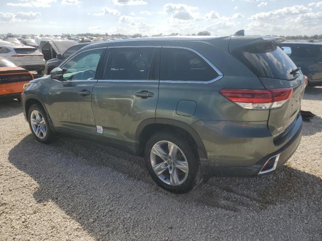 VIN 5TDDZRFH2JS813850 2018 Toyota Highlander, Limited no.2