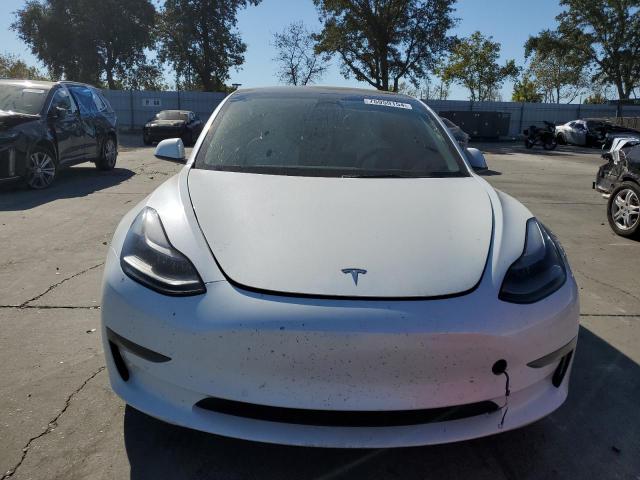 VIN 5YJ3E1EA2NF354701 2022 TESLA MODEL 3 no.5