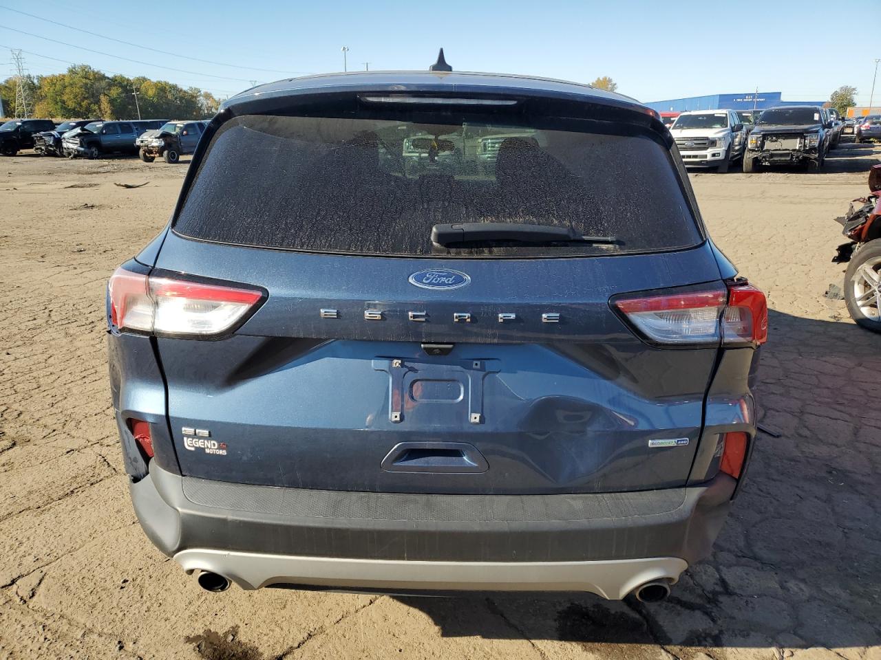 Lot #2928416793 2020 FORD ESCAPE SE