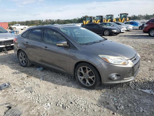 VIN 1FADP3F22DL132114 2013 Ford Focus, SE no.4