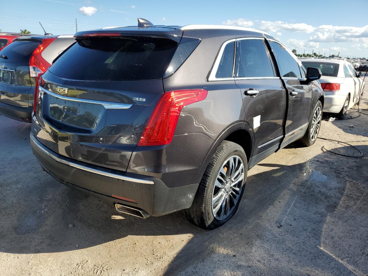 Lot #2976867267 2017 CADILLAC XT5 PREMIU