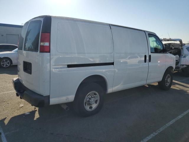 CHEVROLET EXPRESS G2 2018 white  gas 1GCWGAFP8J1191551 photo #4