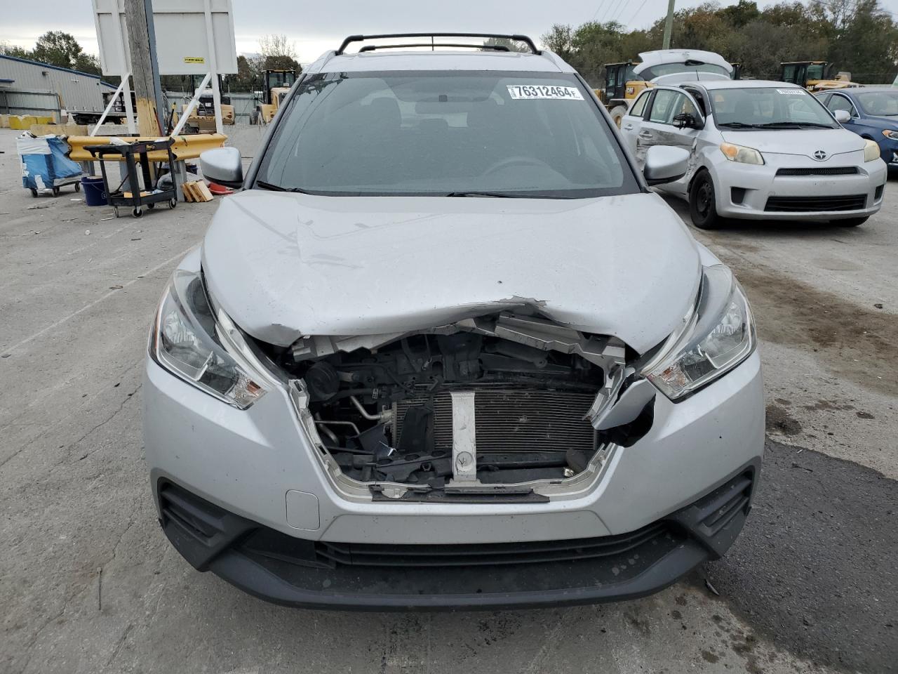 Lot #2986948786 2018 NISSAN KICKS S