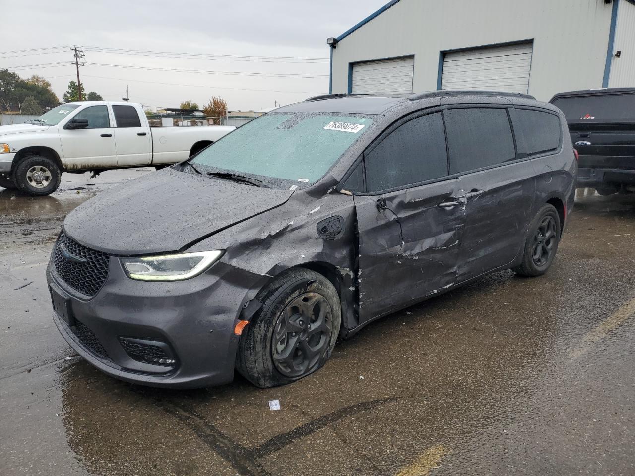 Lot #2955076797 2021 CHRYSLER PACIFICA H