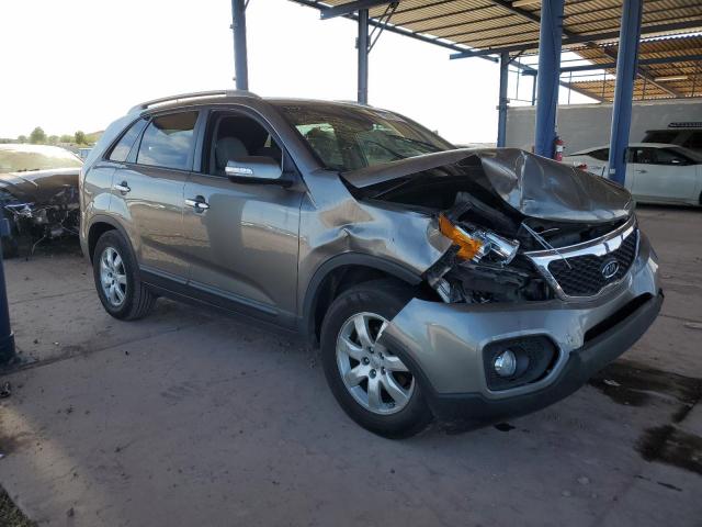 VIN 5XYKT3A61DG413338 2013 KIA SORENTO no.4