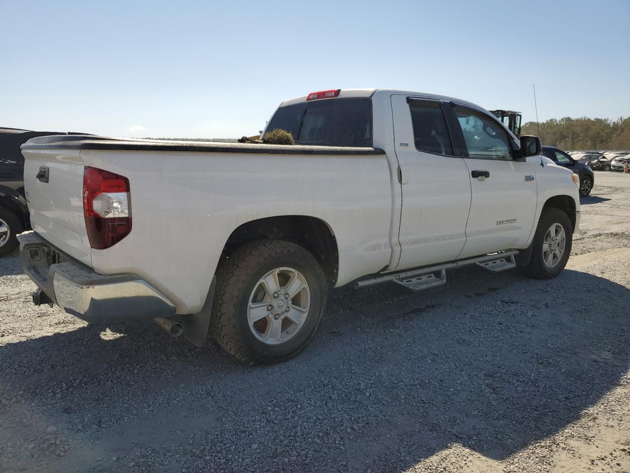 Lot #2974594444 2015 TOYOTA TUNDRA DOU