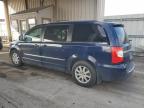 CHRYSLER TOWN & COU photo