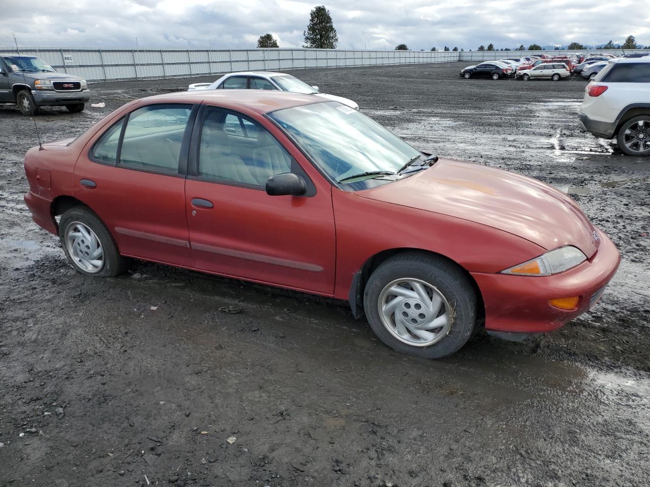 Lot #2989010555 1998 CHEVROLET CAVALIER L