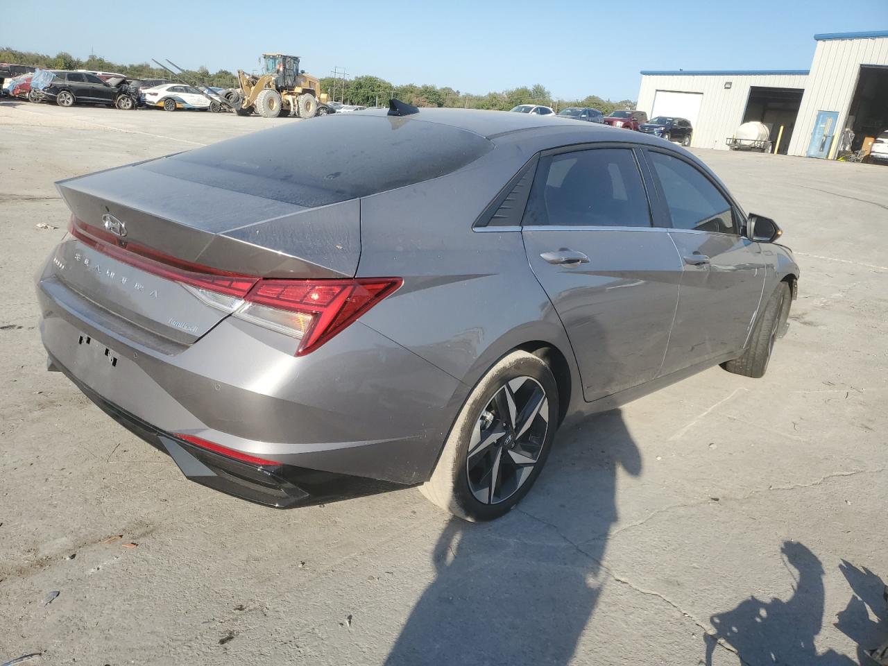 Lot #2943300711 2023 HYUNDAI ELANTRA LI