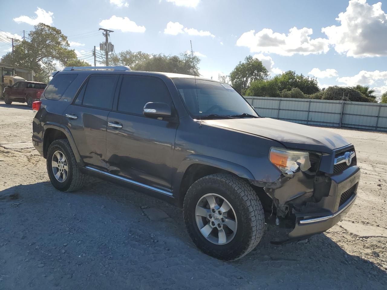 Lot #2996631501 2013 TOYOTA 4RUNNER SR