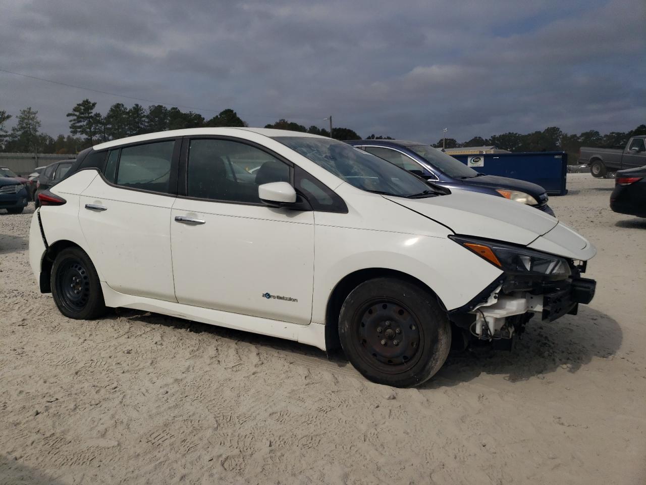 Lot #2945389492 2019 NISSAN LEAF S