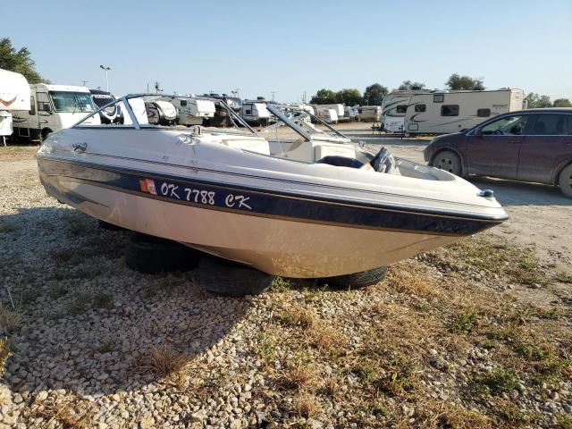 BOAT BOW RIDER 2006 white   GLA25090T001 photo #1