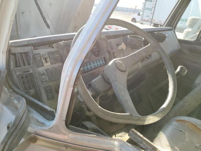 2000 FREIGHTLINER MEDIUM CON #3207997286