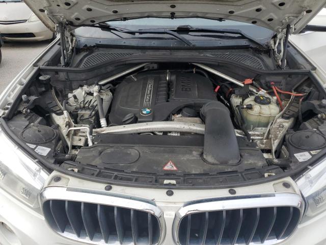 VIN 5UXKR2C5XG0H42368 2016 BMW X5 no.12