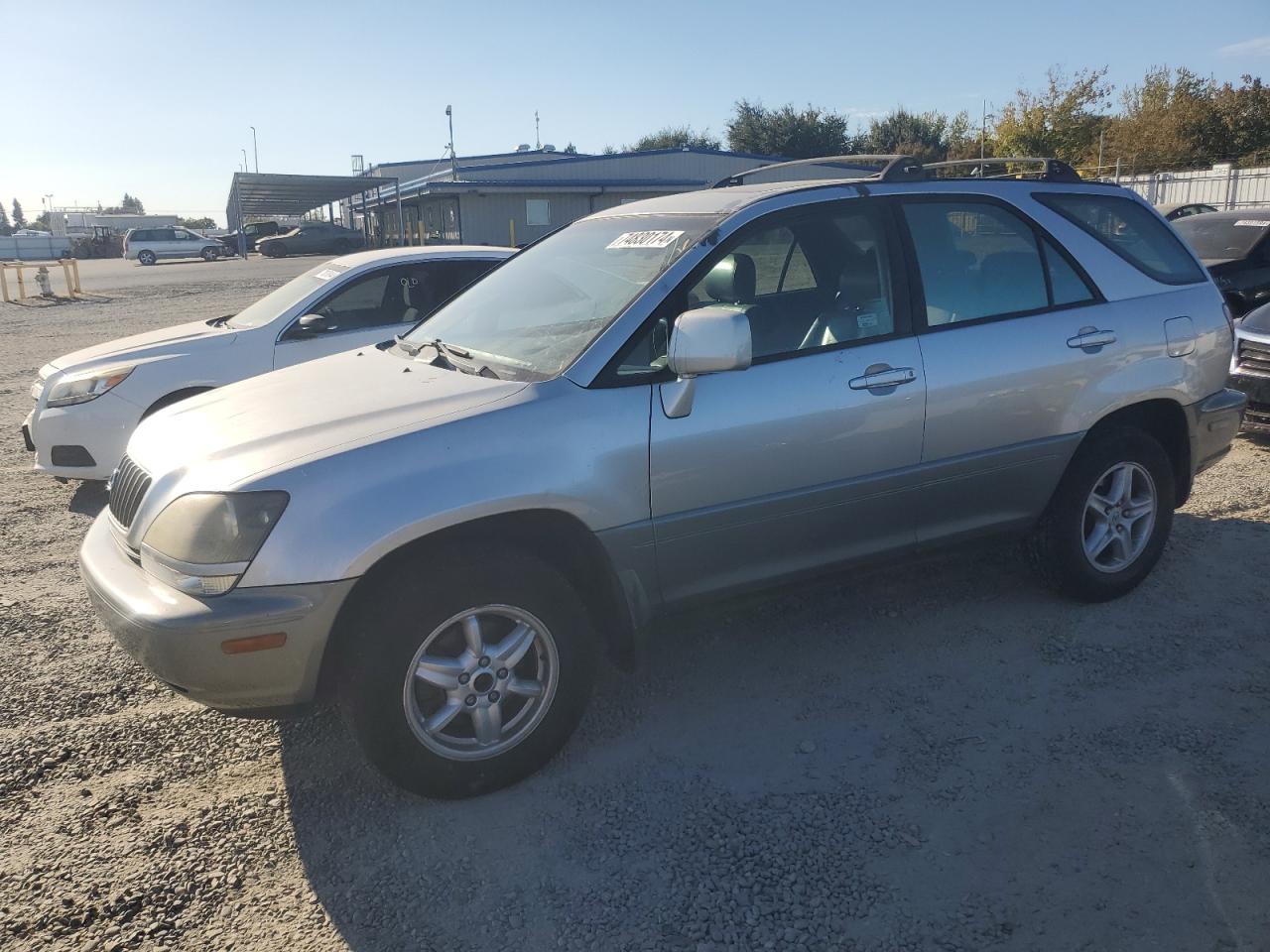 Lot #3033210820 1999 LEXUS RX 300