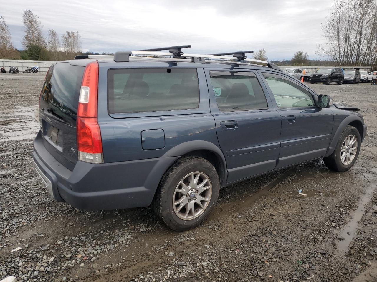 Lot #2957869812 2007 VOLVO XC70