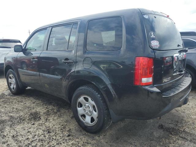 VIN 5FNYF3H24FB030377 2015 Honda Pilot, LX no.2