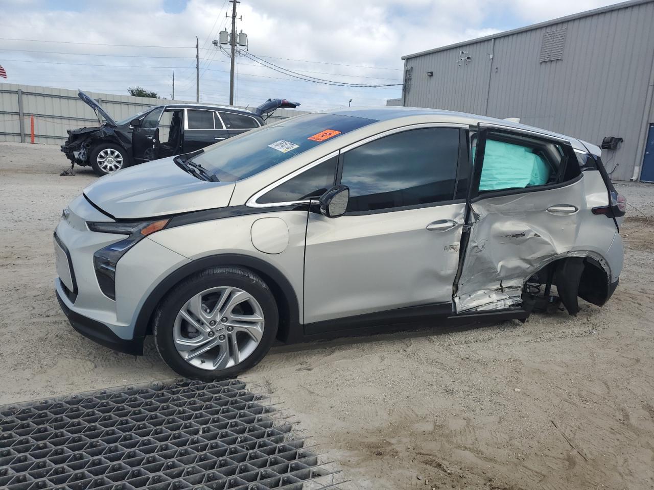 Lot #2989267667 2022 CHEVROLET BOLT EV 1L