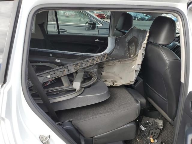 2019 VOLKSWAGEN TIGUAN SE - 3VV2B7AX4KM044253
