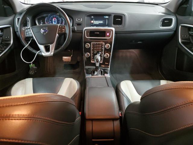 2016 VOLVO S60 CROSS YV4612UM0G2001354