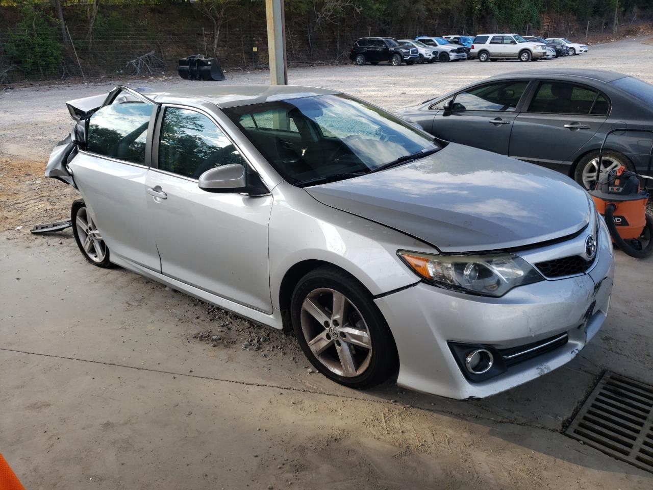 Lot #2962578721 2014 TOYOTA CAMRY L